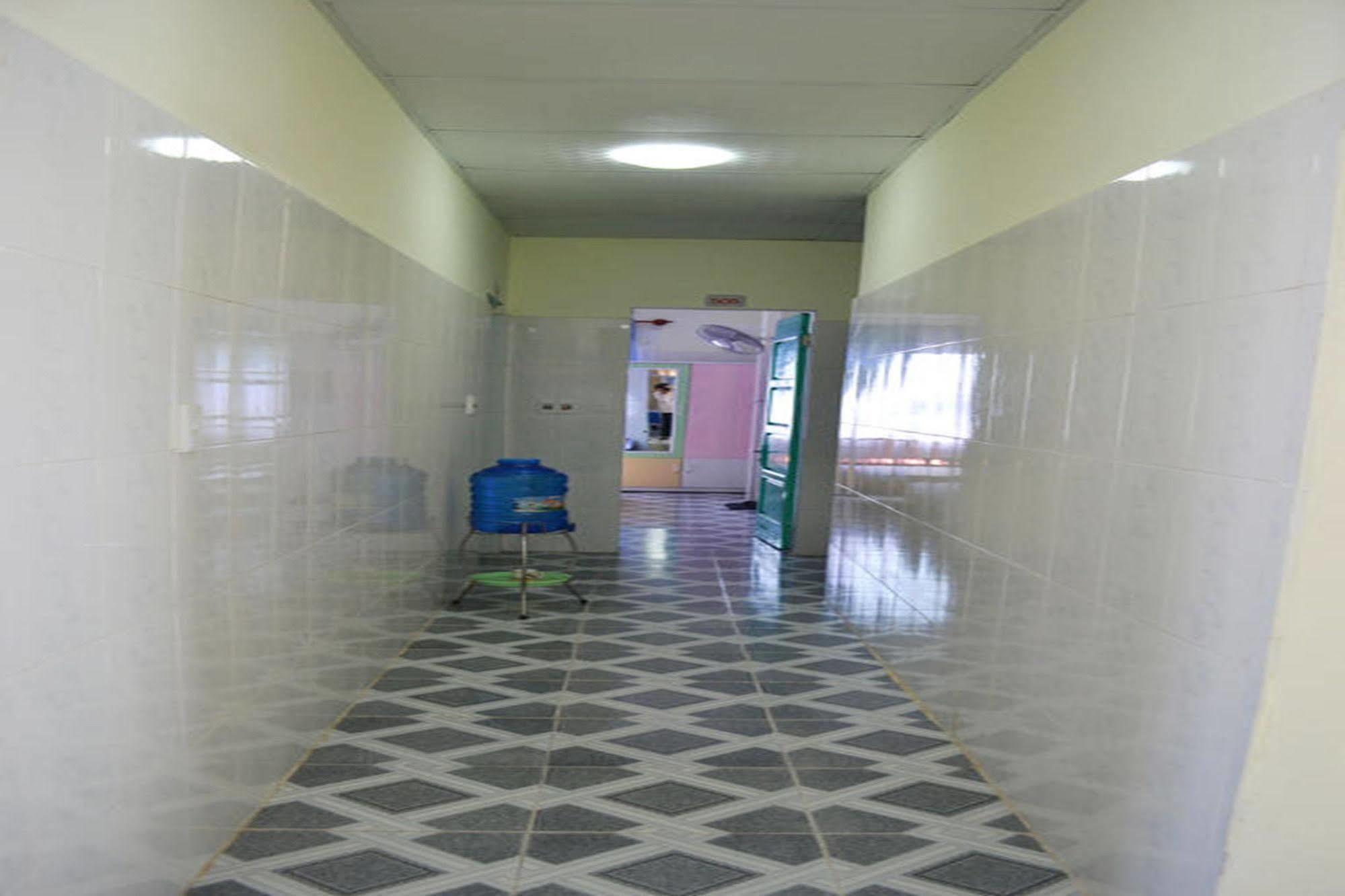 Anh Linh 1 Hotel Dong Hoi Esterno foto