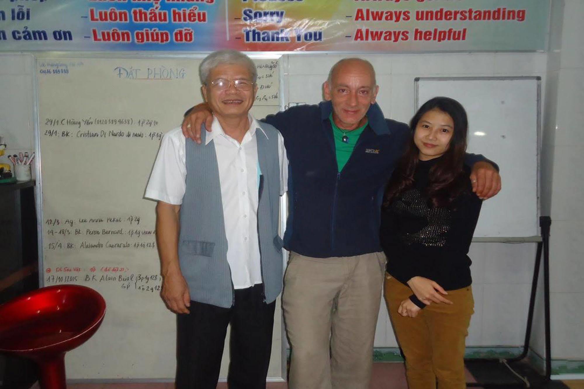 Anh Linh 1 Hotel Dong Hoi Esterno foto